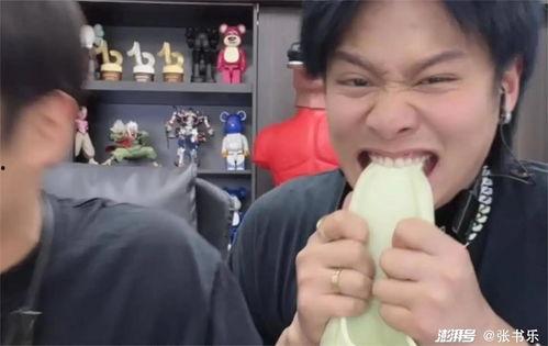 小杨哥爆料哥哥是谁呀视频,小杨哥爆料,哥哥身份引网友热议 第1张 小杨哥爆料哥哥是谁呀视频,小杨哥爆料,哥哥身份引网友热议 第1张